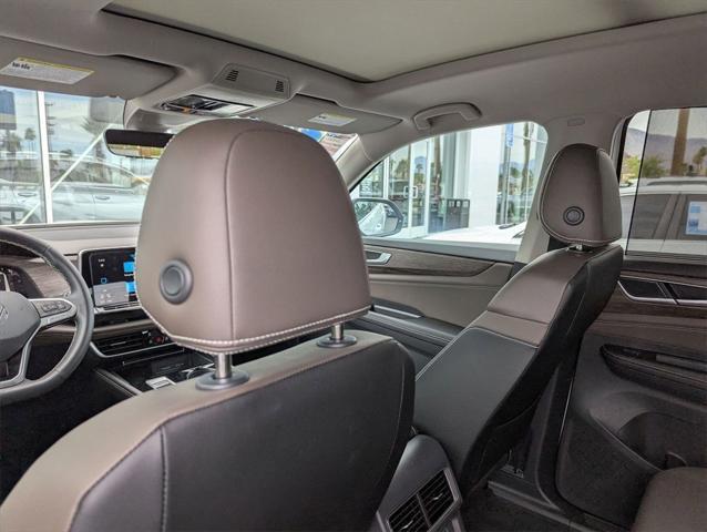 new 2024 Volkswagen Atlas car, priced at $51,958
