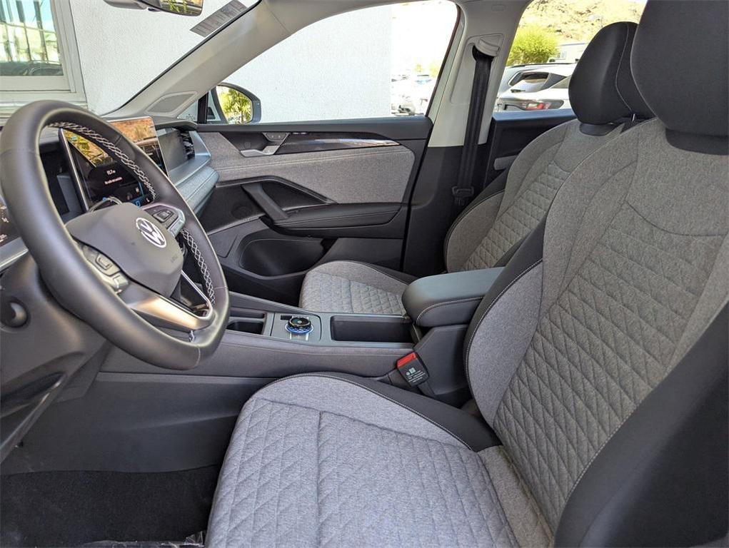 new 2025 Volkswagen Tiguan car, priced at $32,371