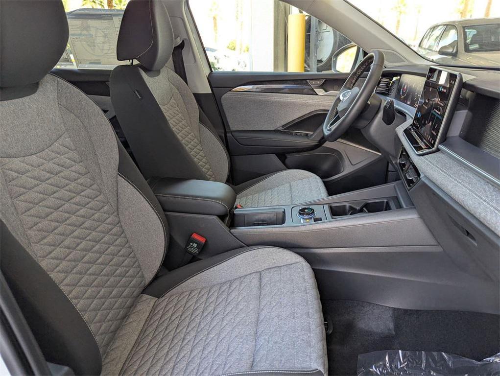 new 2025 Volkswagen Tiguan car, priced at $32,371
