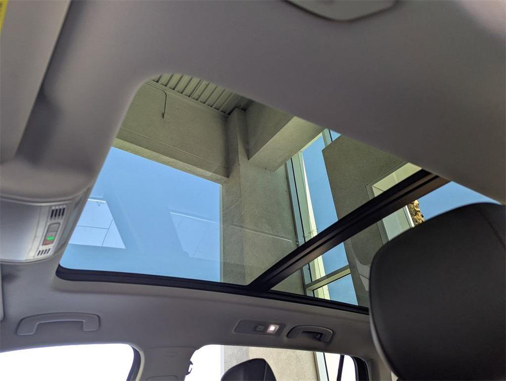 used 2022 Volkswagen Tiguan car, priced at $24,990