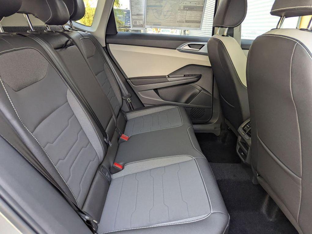 new 2025 Volkswagen Taos car, priced at $32,290