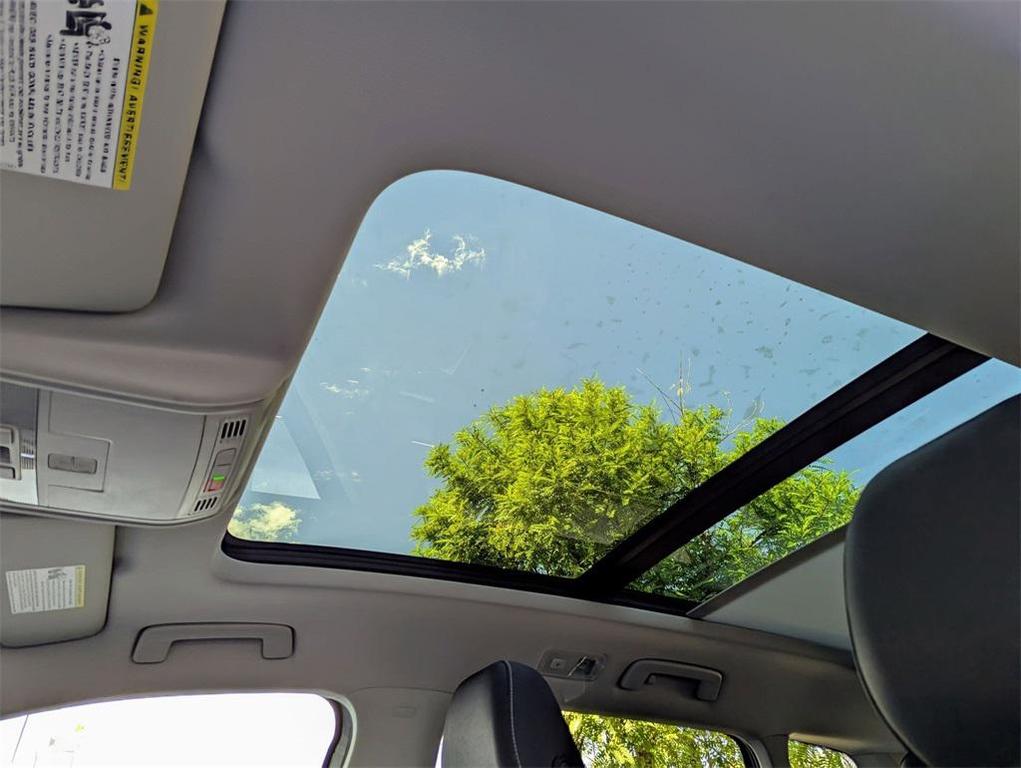 new 2025 Volkswagen Taos car, priced at $32,290