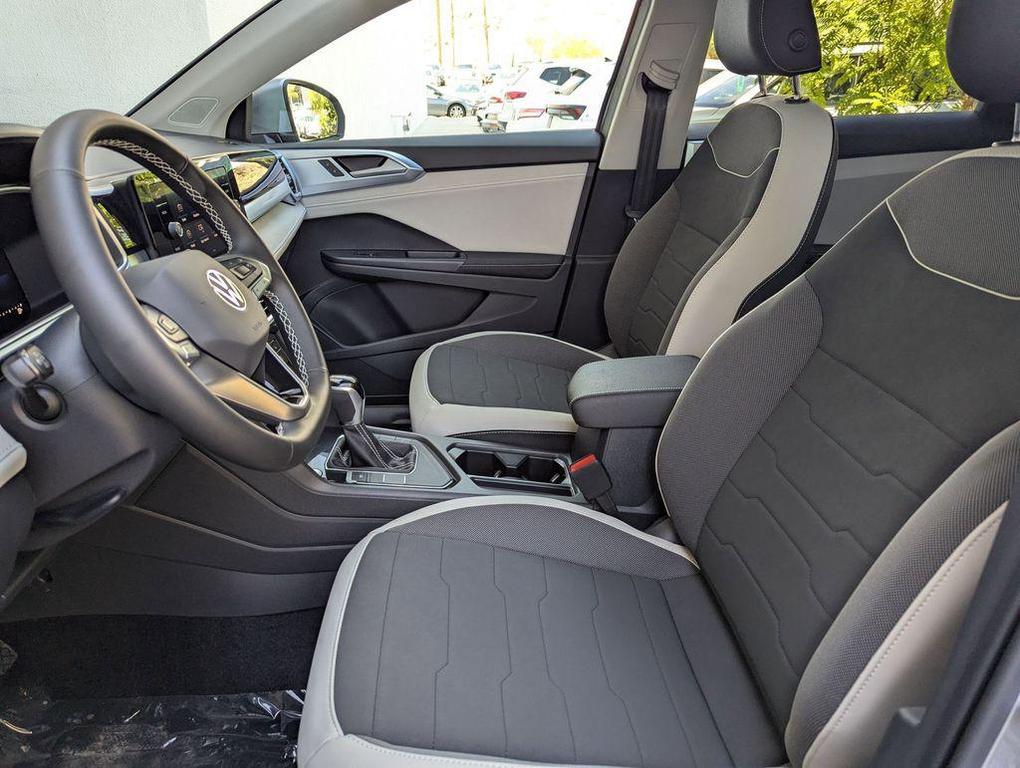 new 2025 Volkswagen Taos car, priced at $32,290
