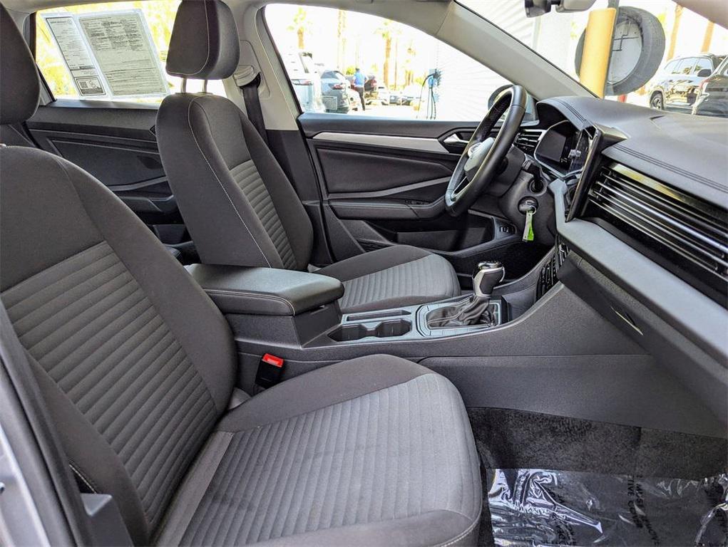 used 2025 Volkswagen Jetta car