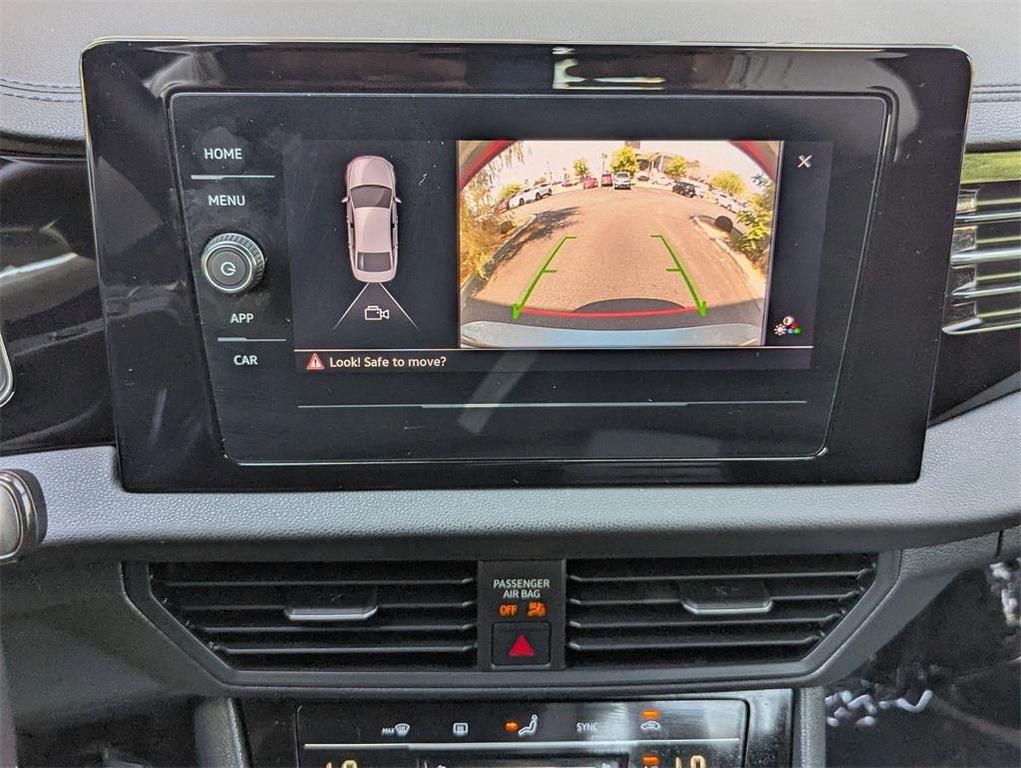 used 2025 Volkswagen Jetta car