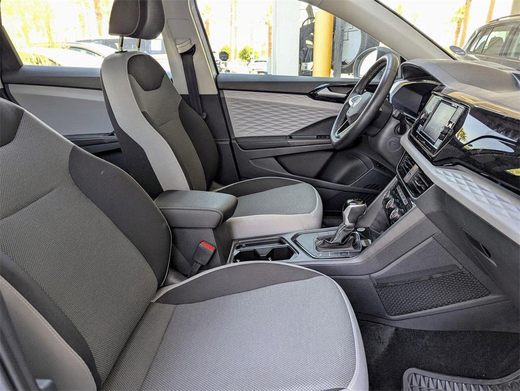 used 2023 Volkswagen Taos car