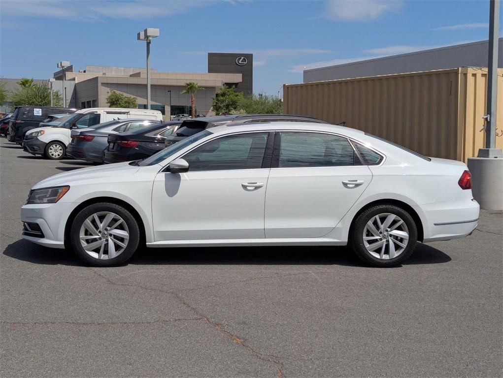 used 2018 Volkswagen Passat car
