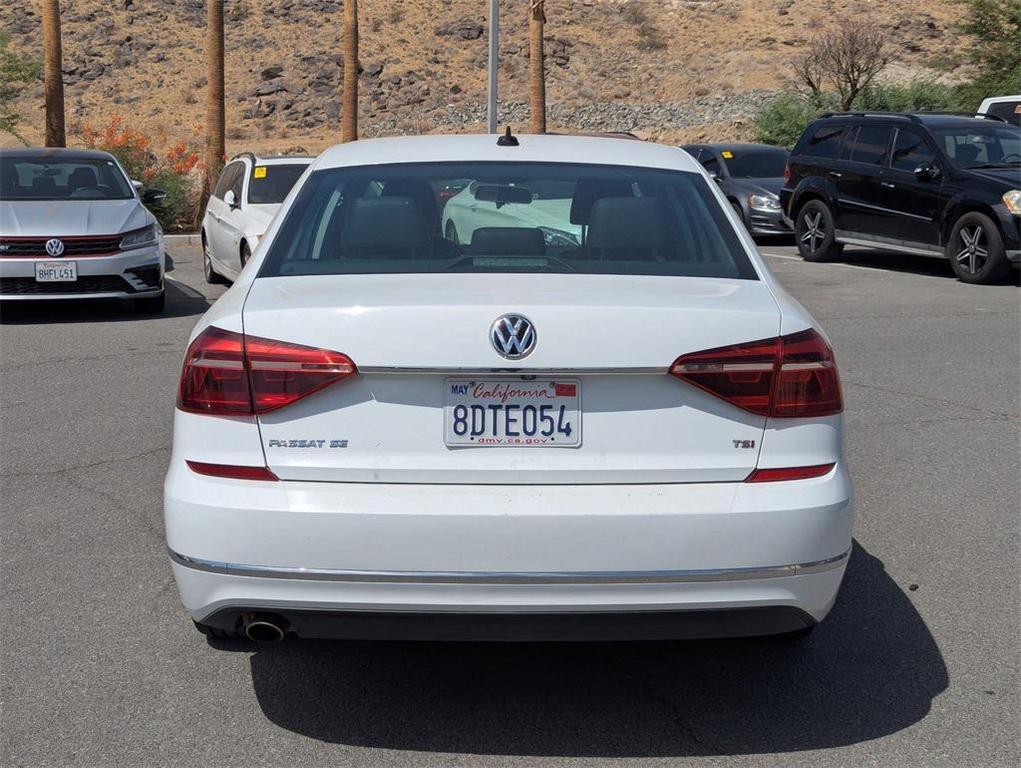 used 2018 Volkswagen Passat car