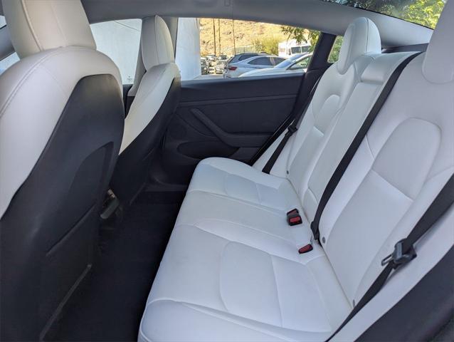 used 2022 Tesla Model 3 car