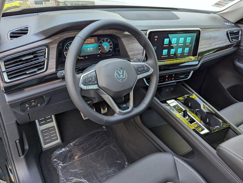 new 2026 Volkswagen Atlas car, priced at $57,654