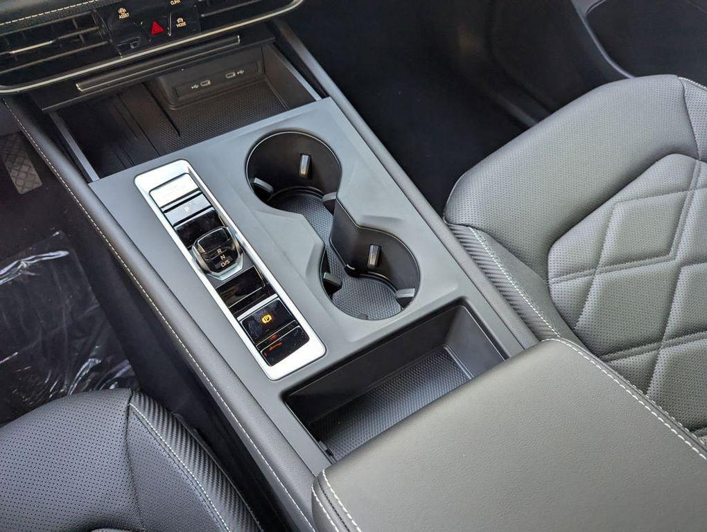 new 2026 Volkswagen Atlas Cross Sport car, priced at $42,550