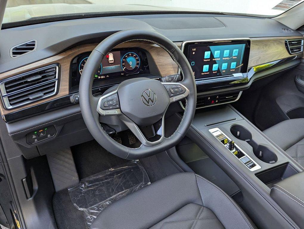 new 2026 Volkswagen Atlas car, priced at $43,504