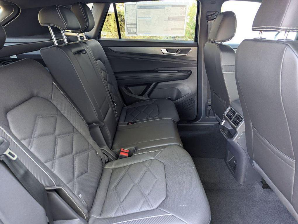 new 2026 Volkswagen Atlas Cross Sport car, priced at $40,419