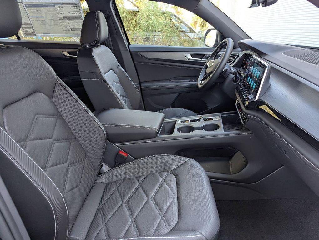 new 2026 Volkswagen Atlas Cross Sport car, priced at $40,419