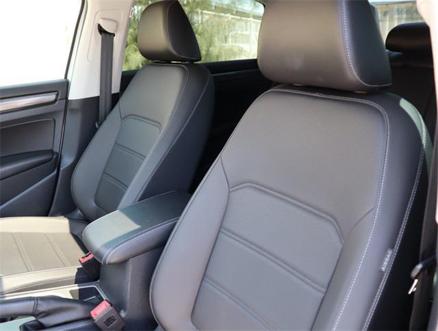 used 2020 Volkswagen Passat car