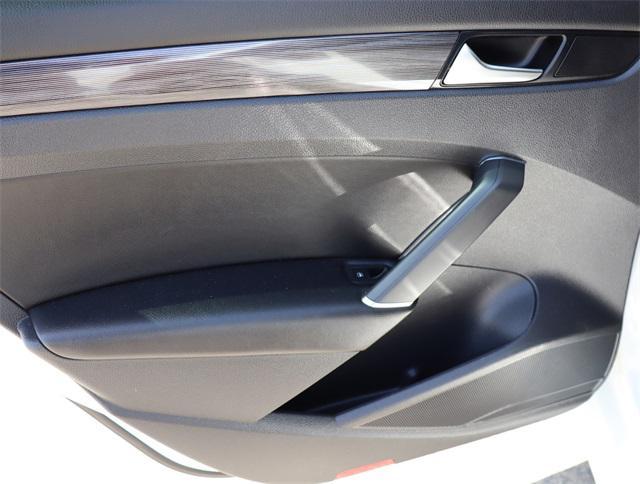 used 2020 Volkswagen Passat car