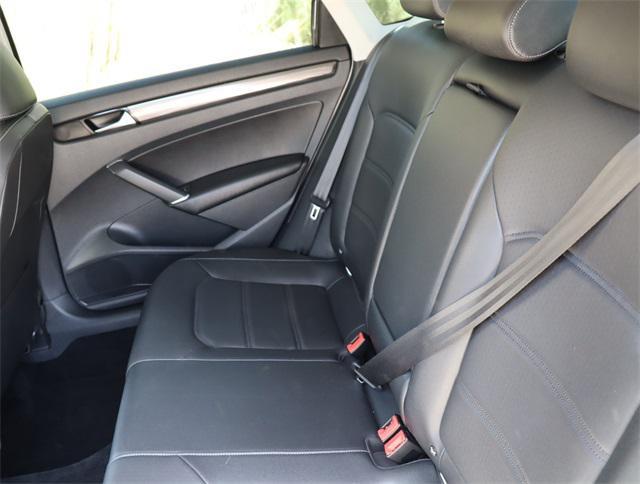 used 2020 Volkswagen Passat car