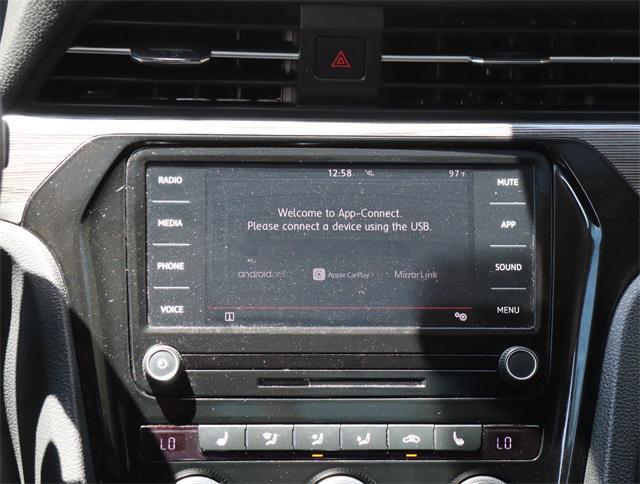 used 2020 Volkswagen Passat car