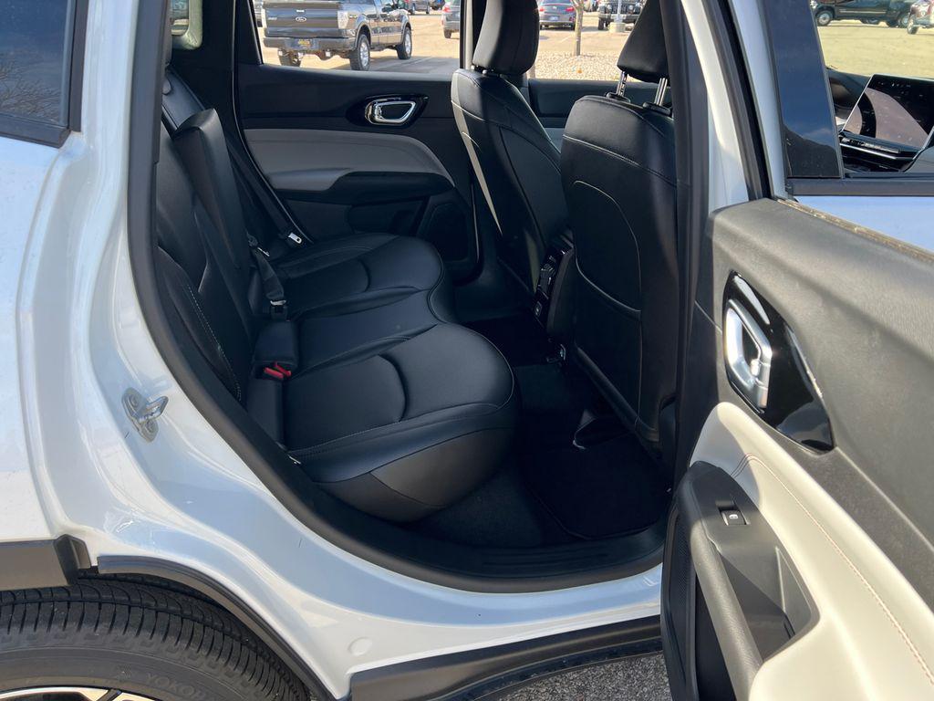 new 2026 Jeep Compass car, priced at $30,135