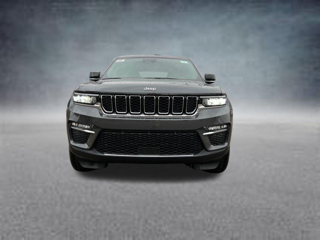new 2025 Jeep Grand Cherokee car, priced at $43,124