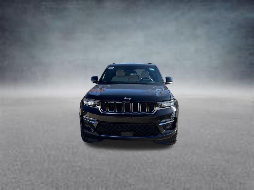 new 2025 Jeep Grand Cherokee car, priced at $41,124