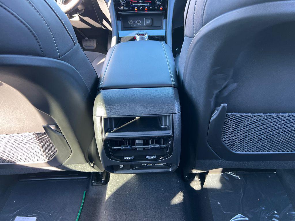 new 2025 Jeep Grand Cherokee car, priced at $39,873