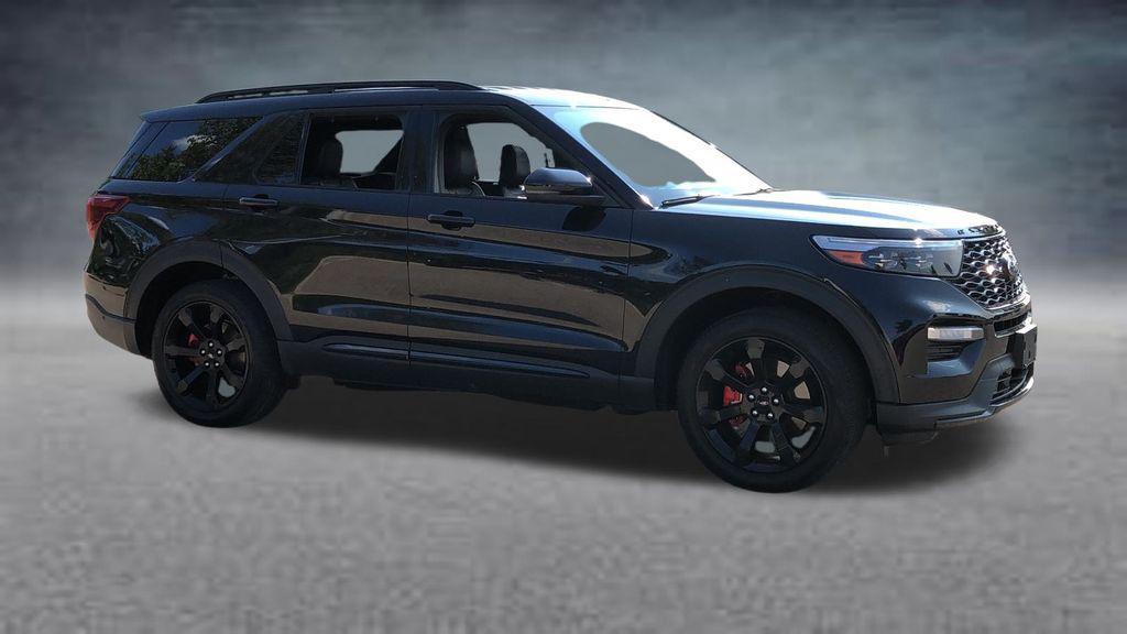 used 2023 Ford Explorer car, priced at $39,113