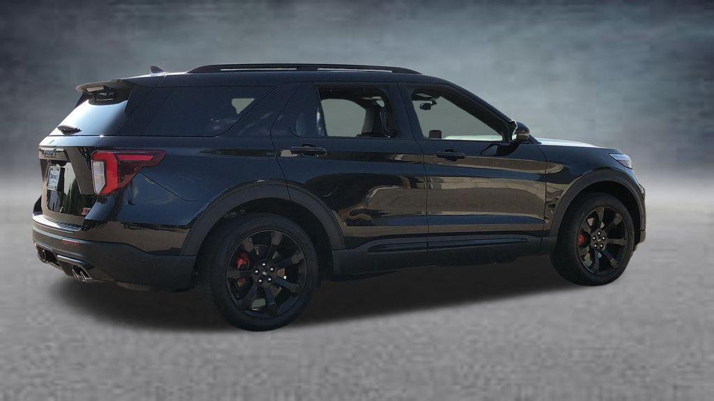 used 2023 Ford Explorer car, priced at $39,113