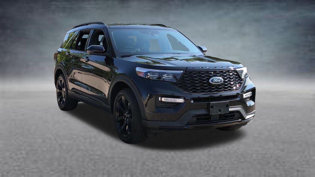 used 2023 Ford Explorer car, priced at $39,113