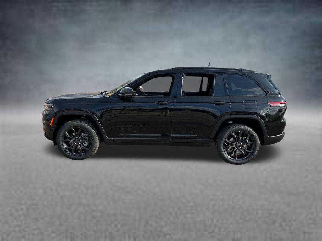 new 2025 Jeep Grand Cherokee car, priced at $47,659