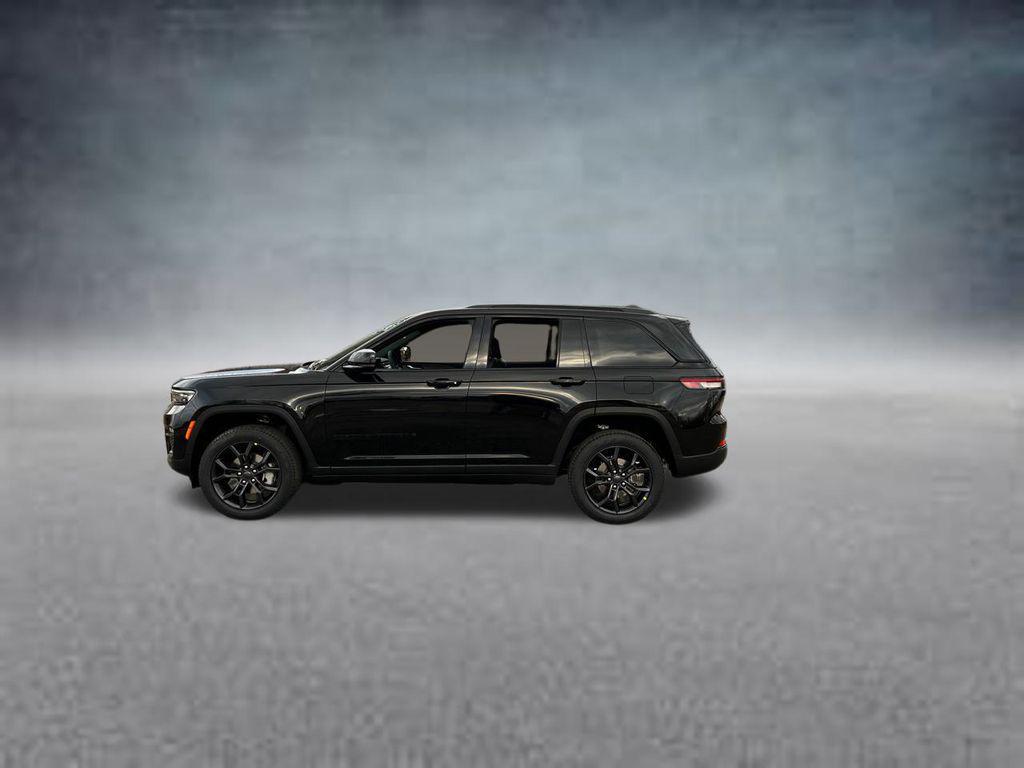 new 2025 Jeep Grand Cherokee car, priced at $46,808
