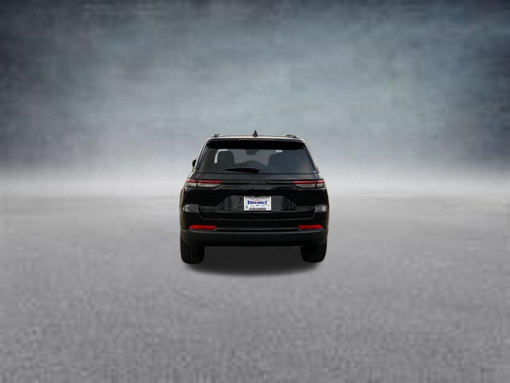 new 2025 Jeep Grand Cherokee car, priced at $46,808