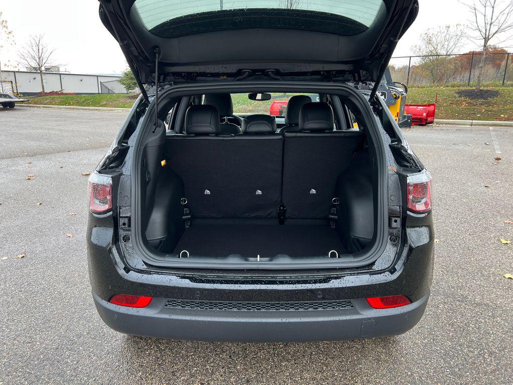 new 2026 Jeep Compass car, priced at $32,400