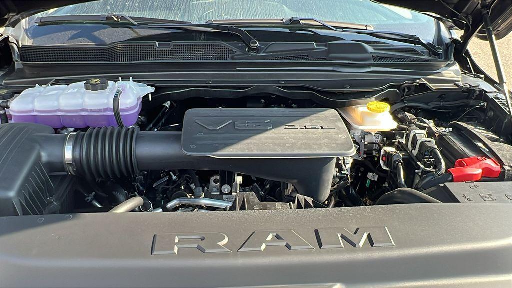 new 2025 Ram 1500 car, priced at $41,701