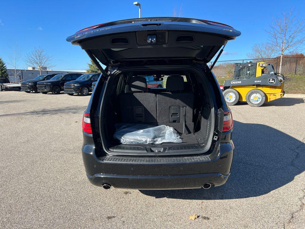 new 2026 Dodge Durango car, priced at $40,028