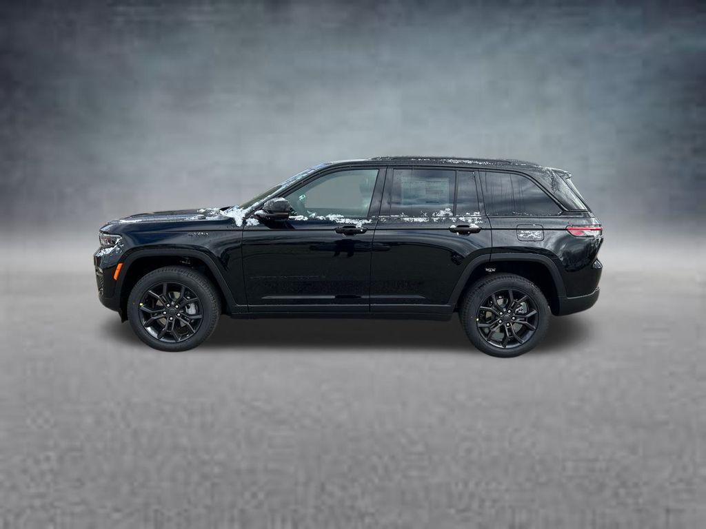 new 2025 Jeep Grand Cherokee car, priced at $46,808