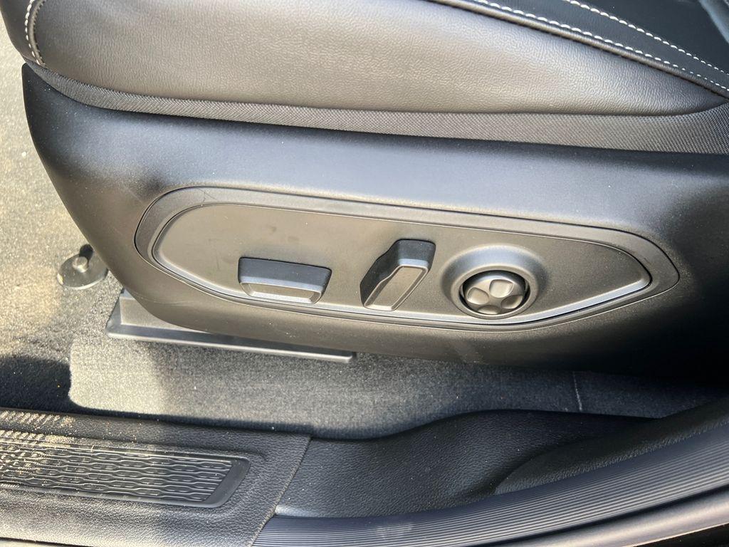 new 2025 Jeep Grand Cherokee car, priced at $46,308