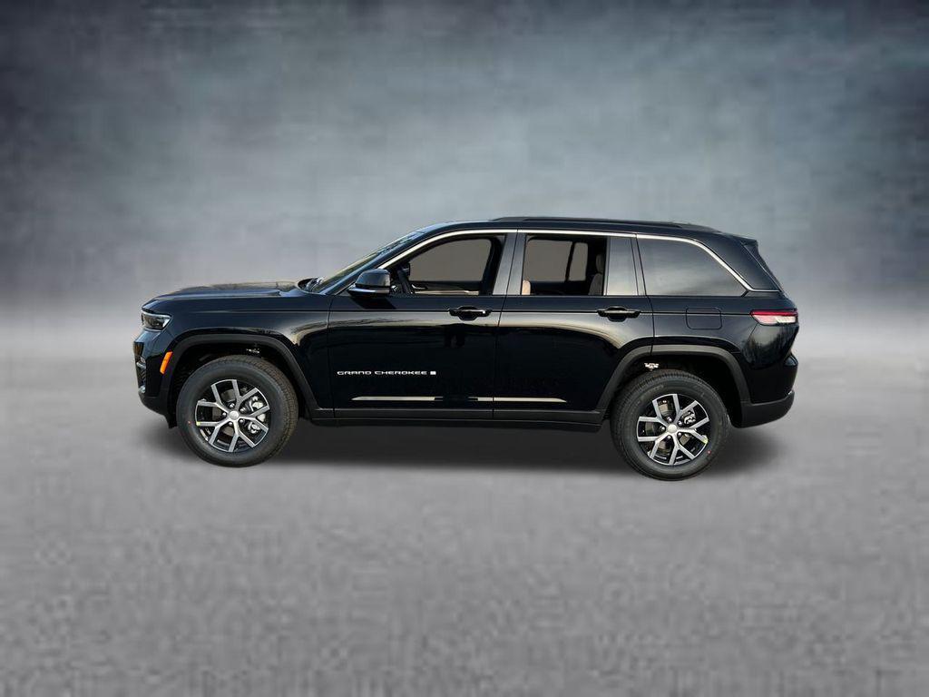 new 2025 Jeep Grand Cherokee car, priced at $43,124