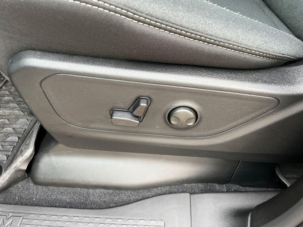 new 2025 Ram 1500 car