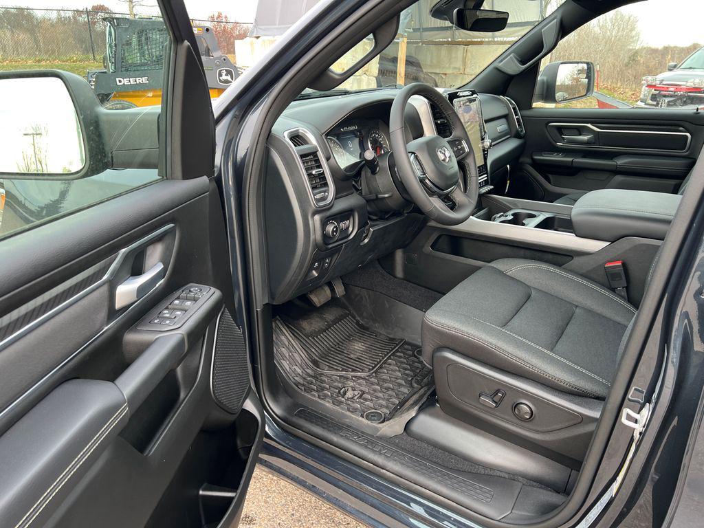 new 2025 Ram 1500 car, priced at $46,075