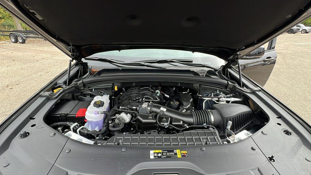 new 2025 Jeep Grand Cherokee L car, priced at $40,985