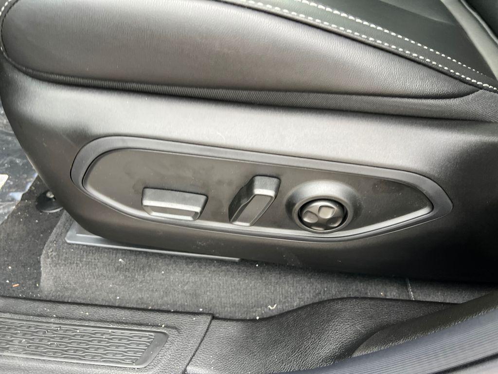 new 2025 Jeep Grand Cherokee car, priced at $45,799