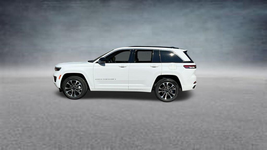 new 2025 Jeep Grand Cherokee car, priced at $49,220