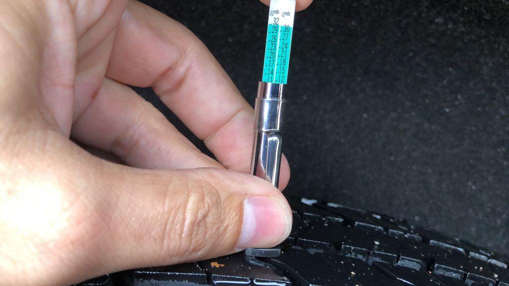 used 2018 Jeep Grand Cherokee car, priced at $15,483