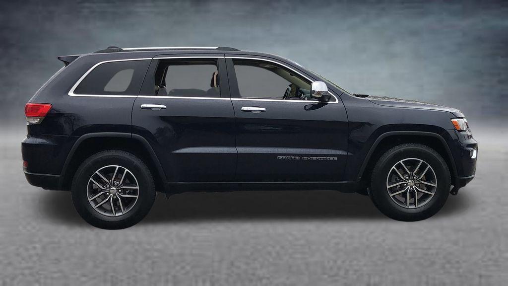used 2018 Jeep Grand Cherokee car, priced at $15,483