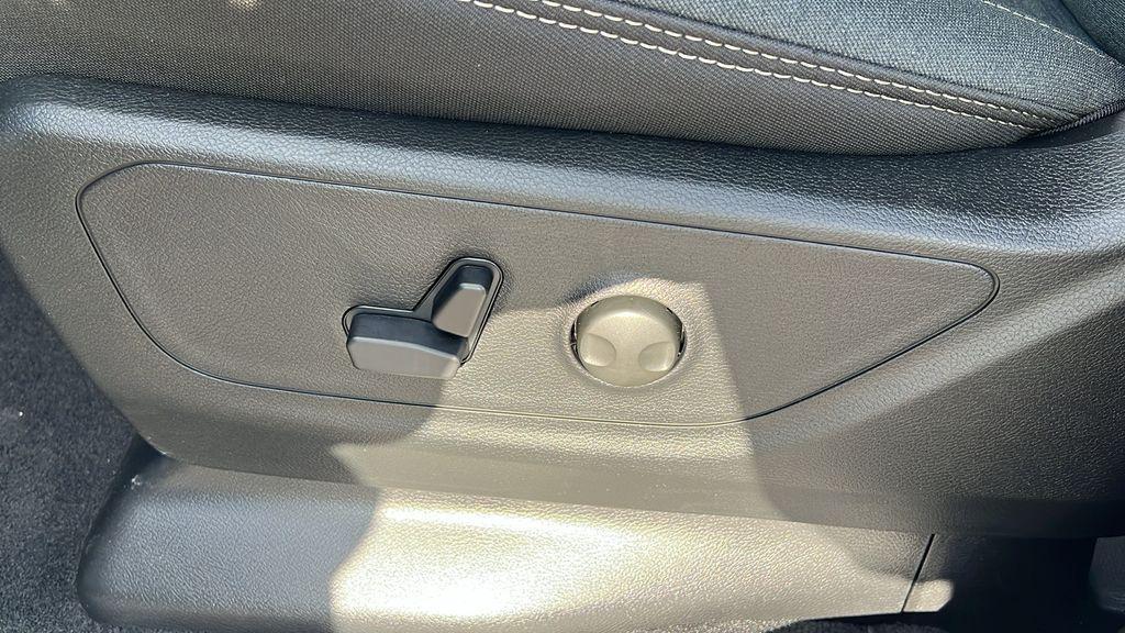 new 2026 Ram 1500 car, priced at $47,329