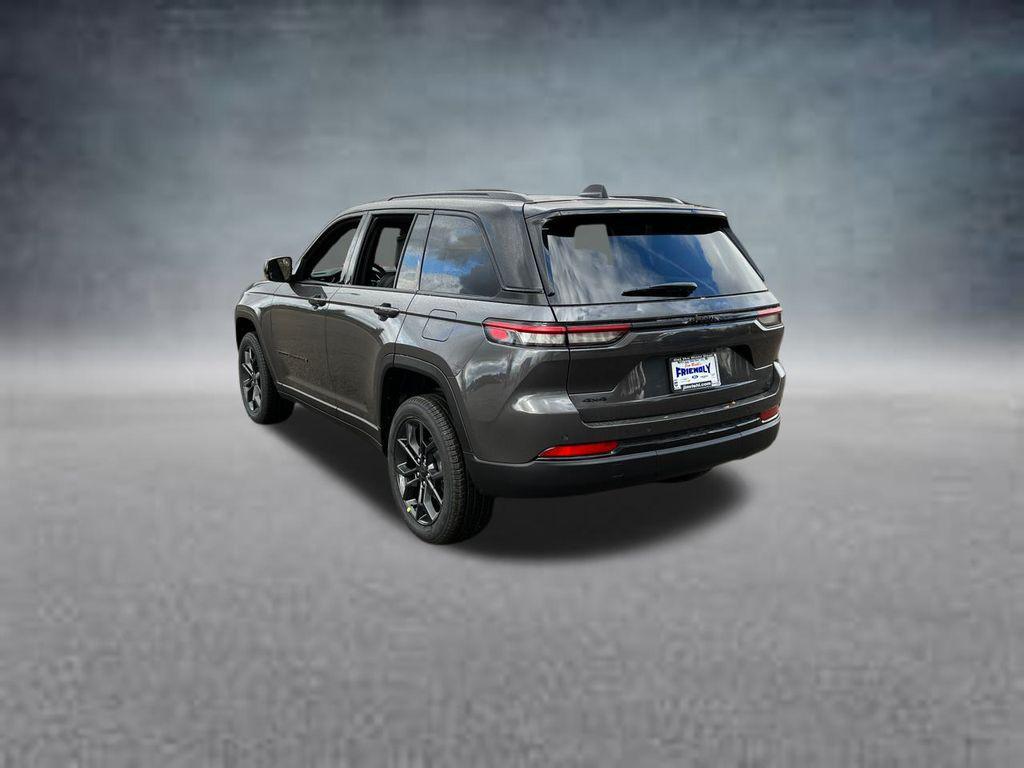 new 2025 Jeep Grand Cherokee car, priced at $46,308