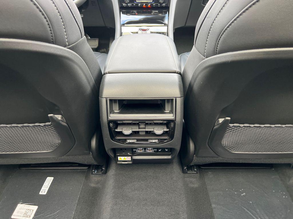 new 2025 Jeep Grand Cherokee car, priced at $46,808