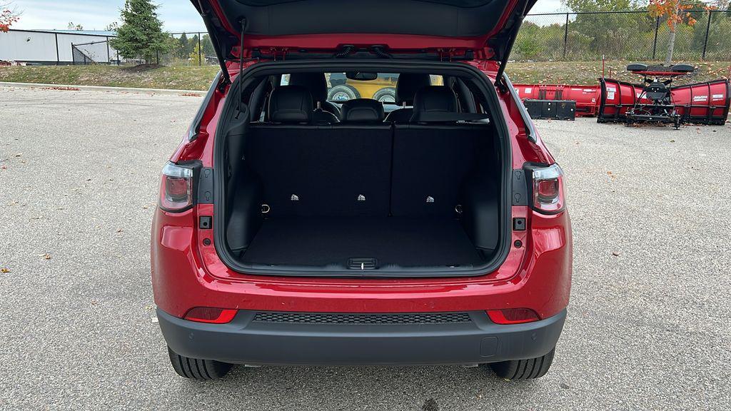 new 2026 Jeep Compass car, priced at $32,067