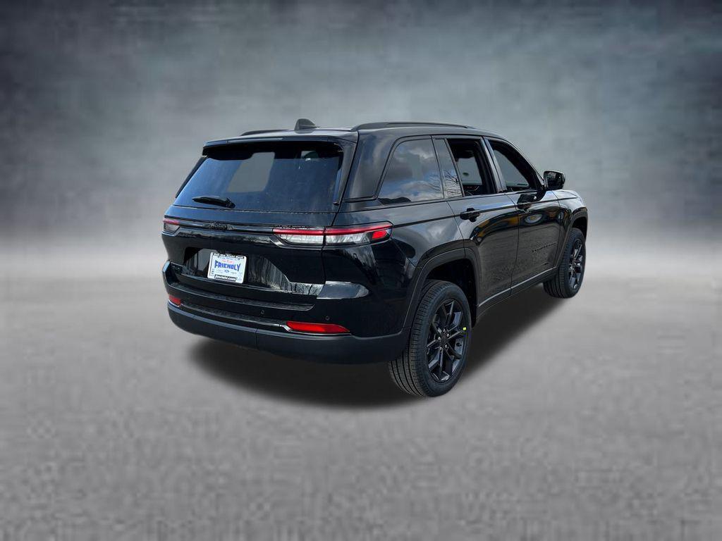 new 2025 Jeep Grand Cherokee car, priced at $46,808